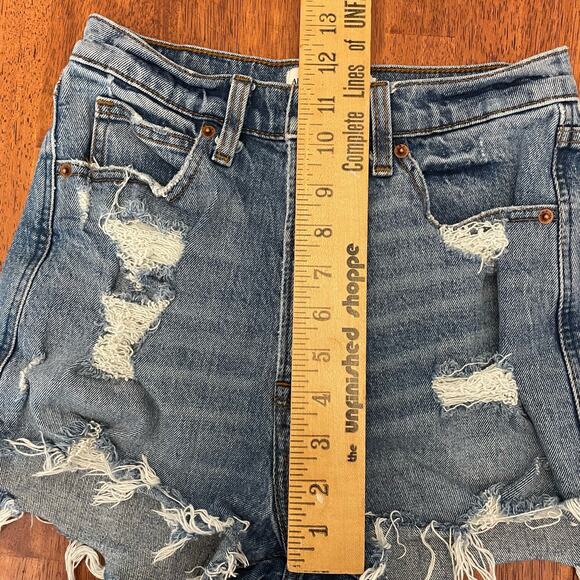 Abercrombie & Fitch Ultra High Rise Denim Jeans Cut Off Mom Shorts Women's 25 - Picture 8 of 10